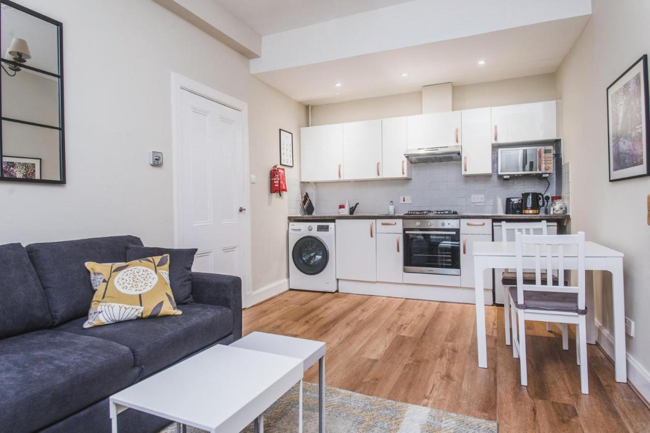 New Sleek 1Bd Edinburgh City Centre Stay Exterior photo